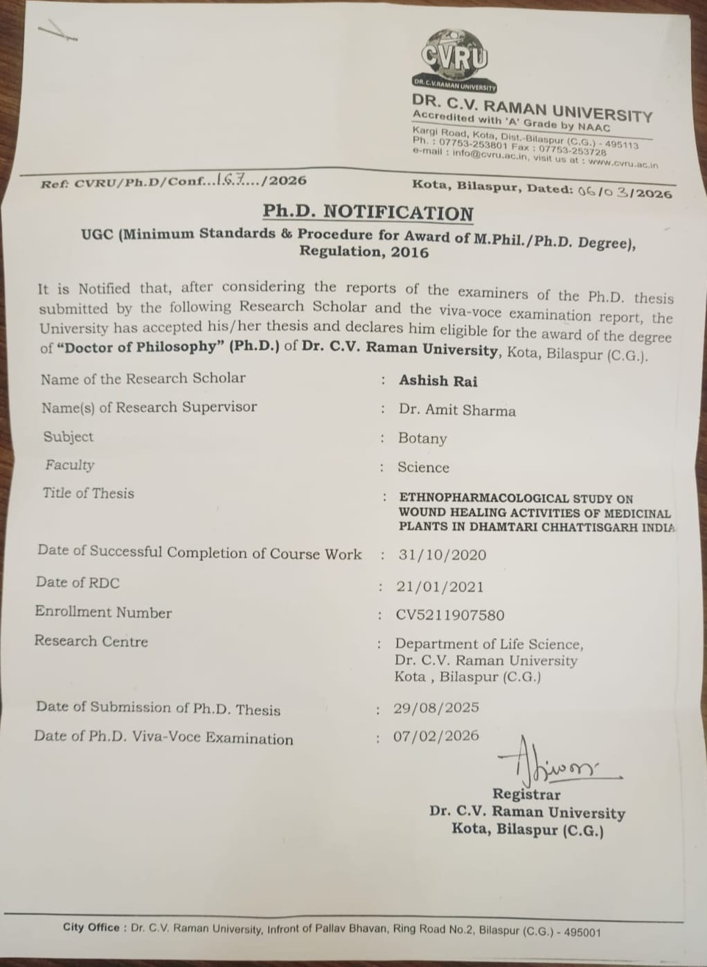 आशीष राय को पीएचडी उपाधि।