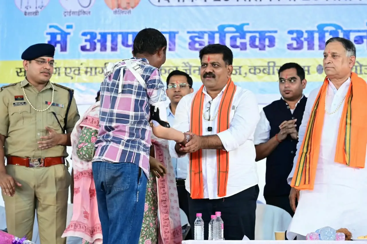 रायपुर : दिव्यांगजनों को आत्मनिर्भर बनाना ही सेवा का उद्देश्य