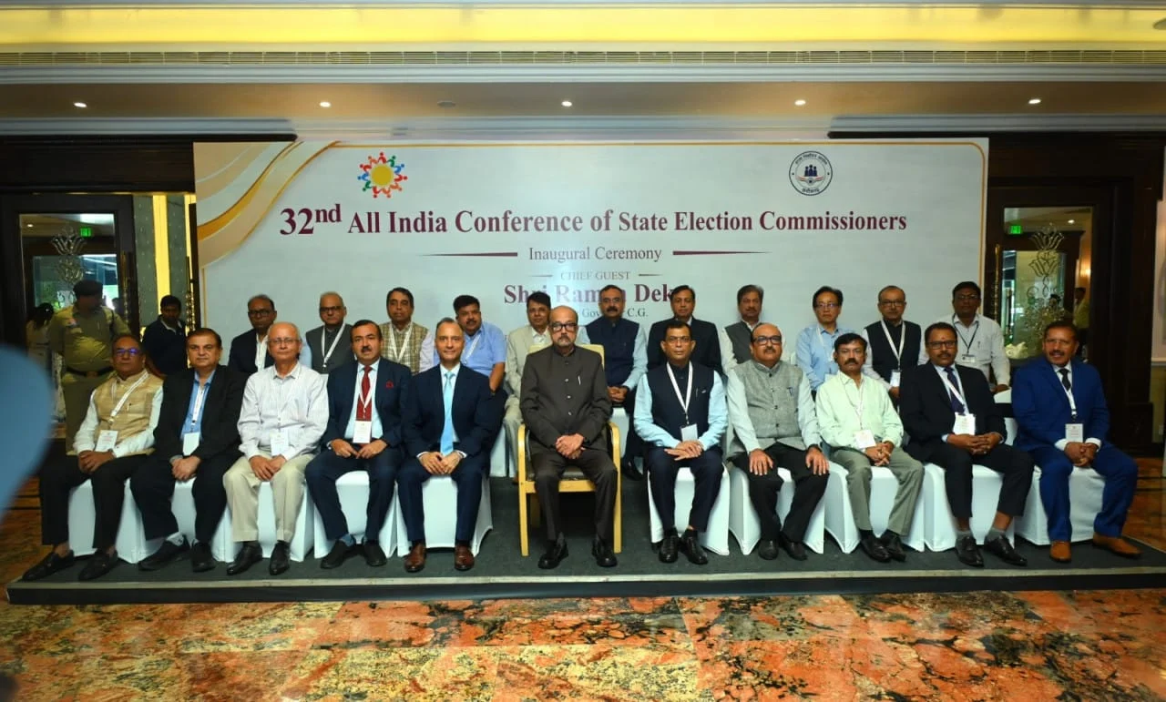 रायपुर : नवा रायपुर में 32वें अखिल भारतीय राज्य निर्वाचन आयुक्त सम्मेलन का भव्य शुभारंभ