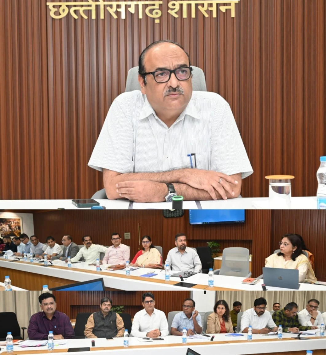 रायपुर : सीएम हेल्पलाइन में दर्ज शिकायतों का गंभीरता से निराकरण करें- मुख्य सचिव